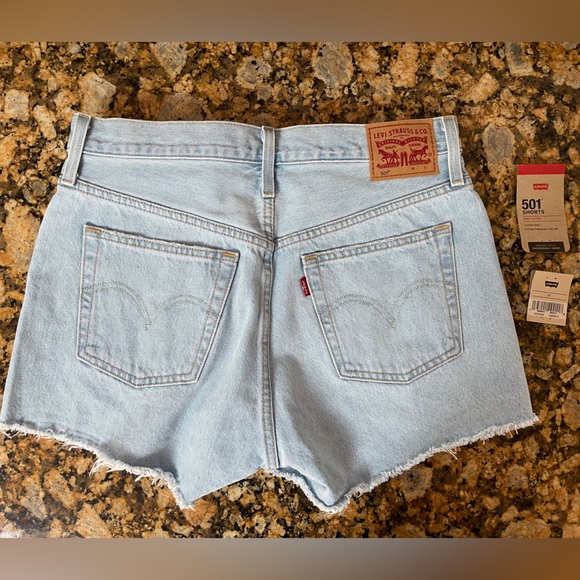 Levi's Women's Light Blue Denim Shorts - Picture 2 of 4